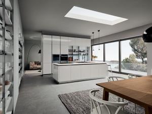 cucina bianca con pavimento moderno